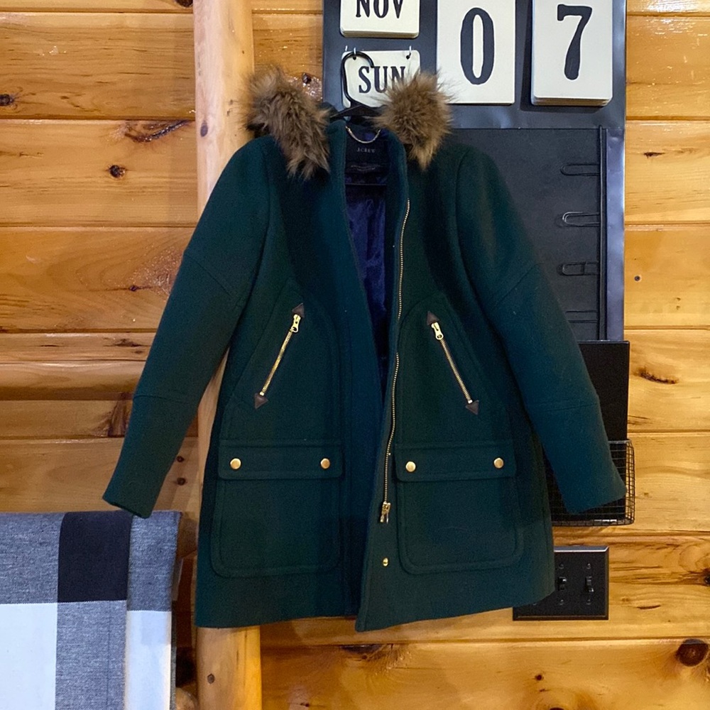 Chateau parka in Italian stadium-cloth wool